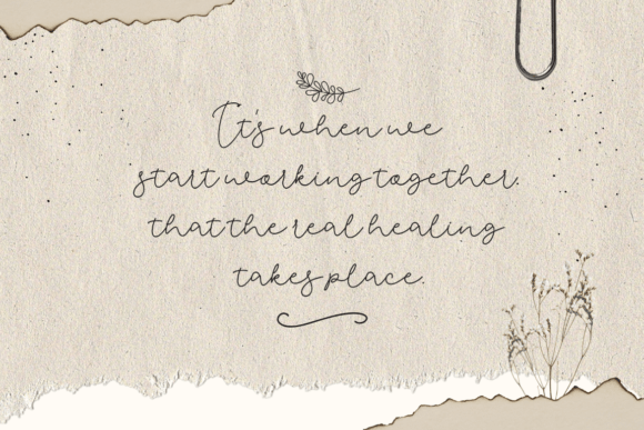 Anya Beautique Font Poster 2