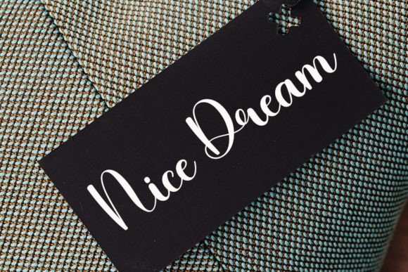 Beauty Font Poster 4