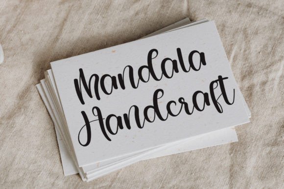 Bellinda Font Poster 4