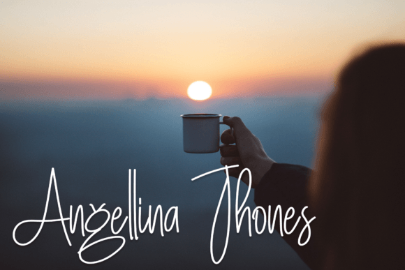 Commingsoon Font Poster 5