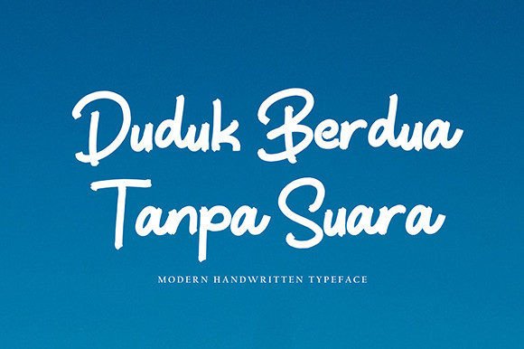 Danitte Font Poster 3