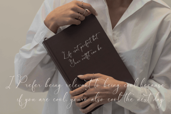 Garbina Sarleta Font Poster 9