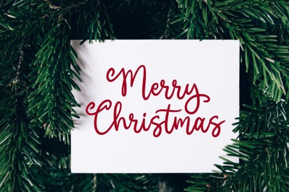 Jolly Holly Christmas Font Poster 2