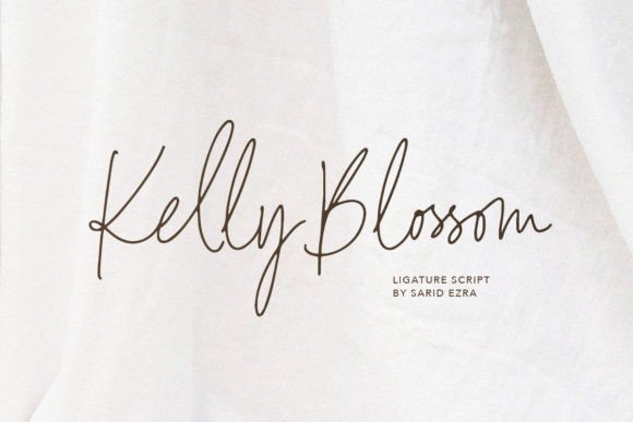 Kelly Blossom Font