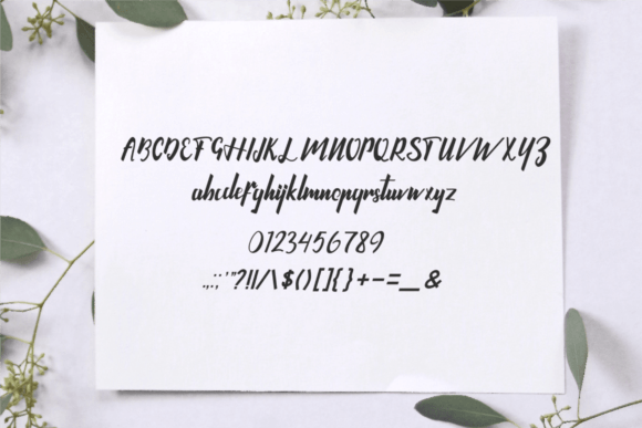 Lanijura Font Poster 5