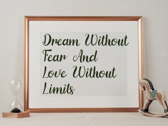 Seumringah Font Poster 2
