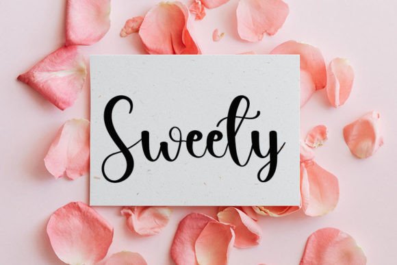 Sweety  Font Poster 1