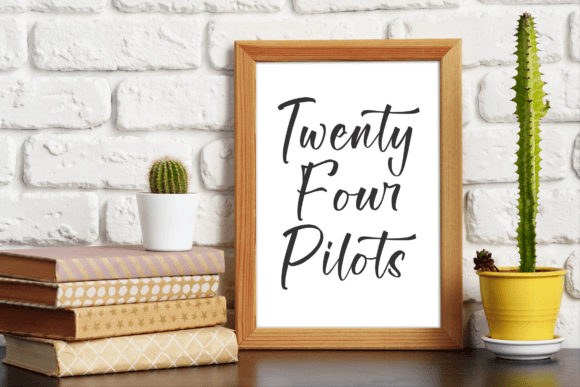 Thertyone Anhasta Font Poster 7