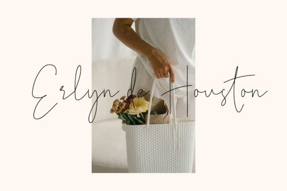 Viollet Signatture Font Poster 8