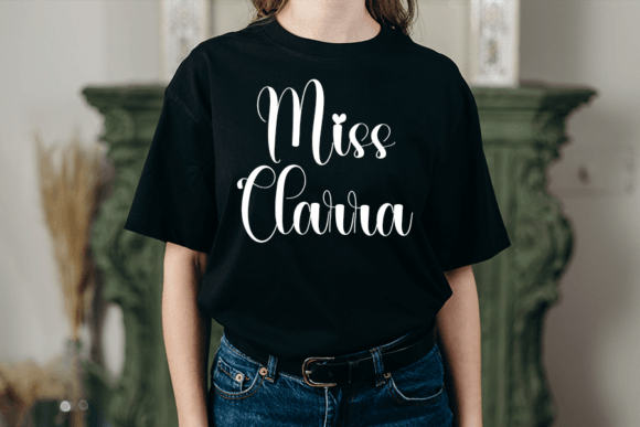 Women Font Poster 3