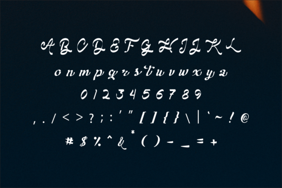 Yellatin Font Poster 2