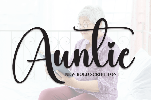 Auntie Font Poster 1