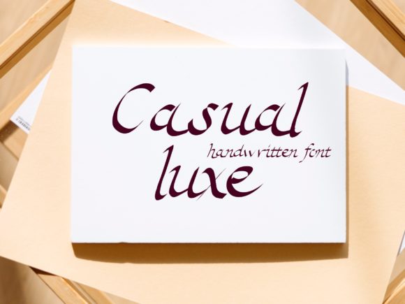 Casual Luxe Font