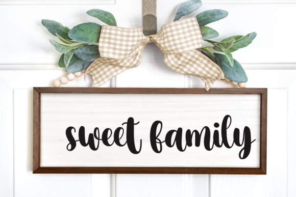 Farmhouse Market Font Poster 5