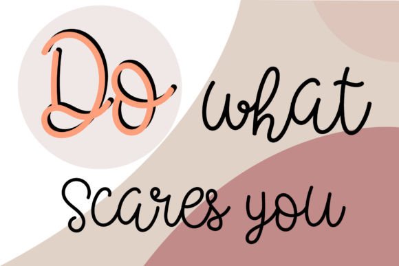 Heavy Cream Font Poster 4