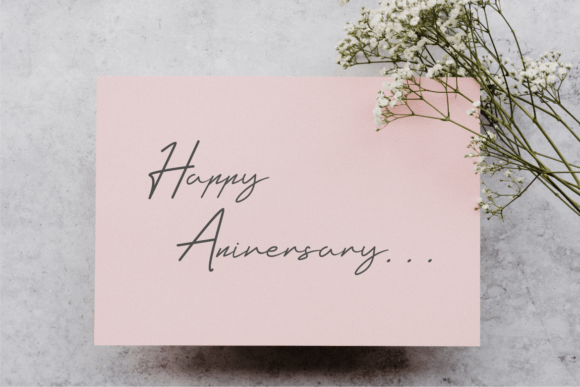 Honira Font Poster 4