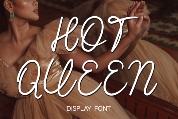 Hot Queen Font Poster 1