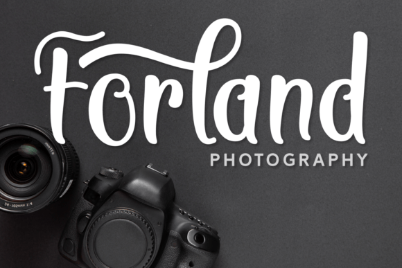 Locyta Font Poster 5