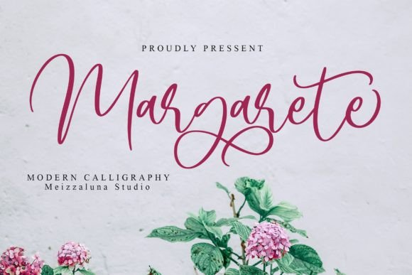 Margarete Font Poster 1