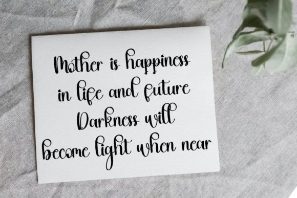 Moms Font Poster 2