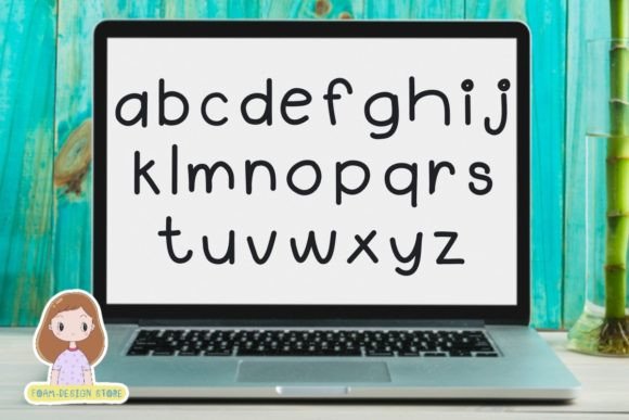 Pinkky Font Poster 3