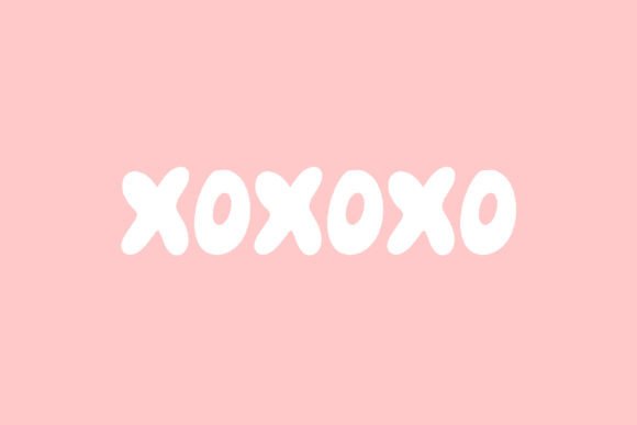 Plump Font Poster 8