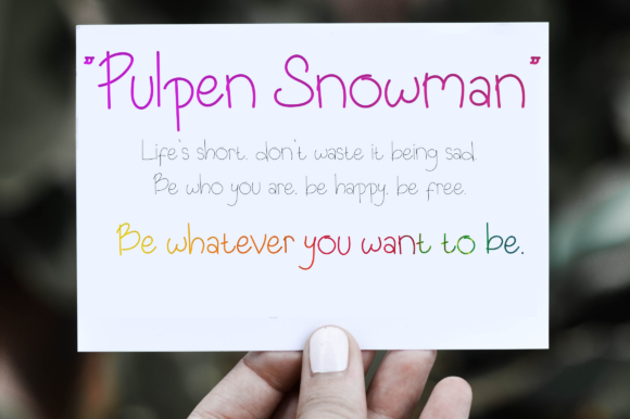 Pulpen Snowman Font Poster 4
