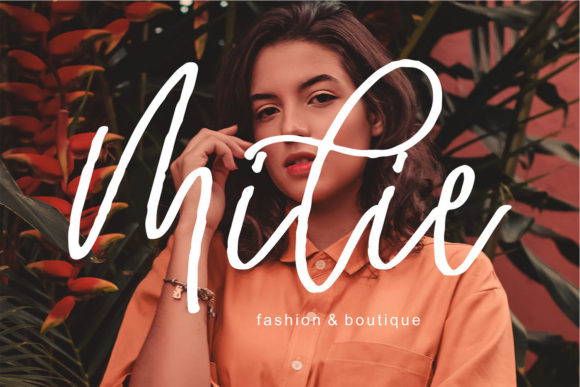 Saglie Font Poster 3