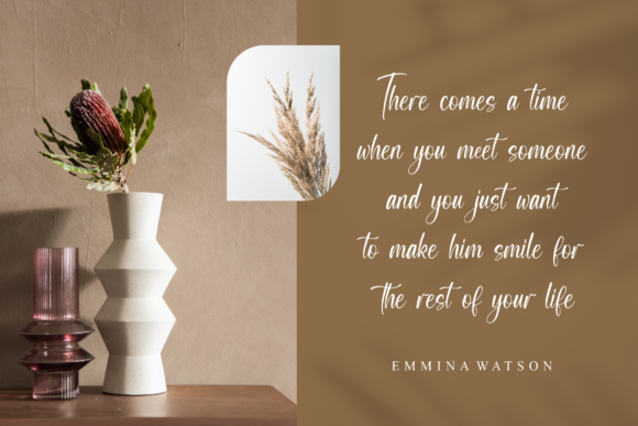Santamire Font Poster 10