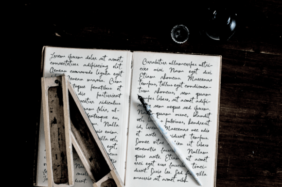 Siren Song Font Poster 5