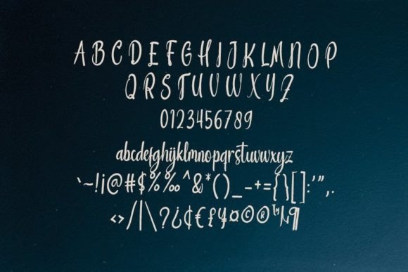 Smoot Hands Font Poster 5