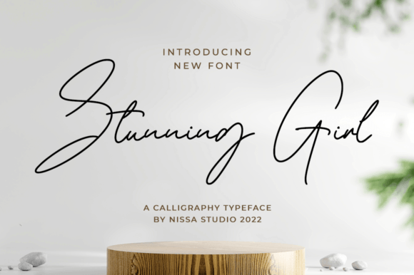 Stunning Girl Font