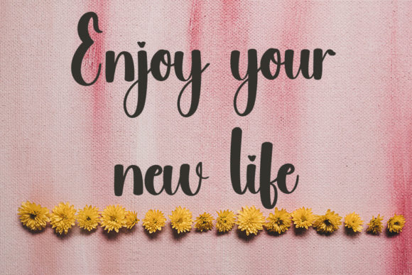 Sweet Bestie Font Poster 4