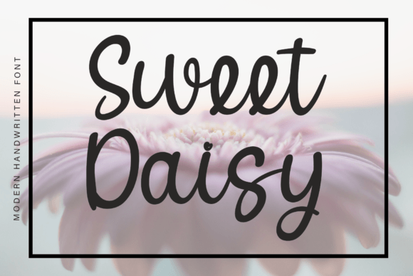 Sweet Daisy Font Poster 1