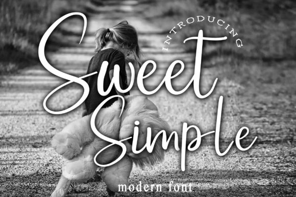 Sweet Simple Font Poster 1