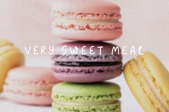 Berry Sweet Font Poster 8