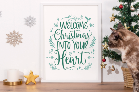 Christmas Hand-lettered Trio Font Poster 7