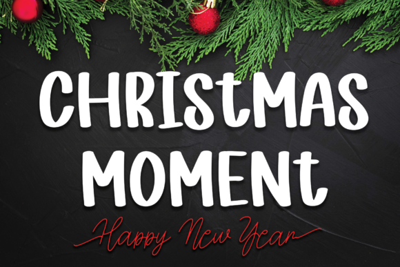 Christmas Moment Font Poster 1