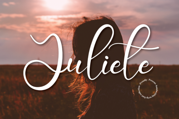 Juliete Font Poster 1