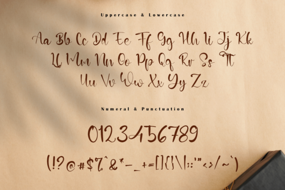 Mommyday Font Poster 8