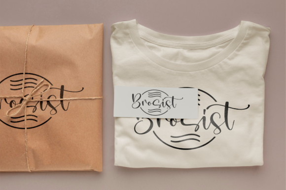 Montesla Diamond Font Poster 4