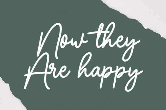 Olliverya Script Font Poster 5