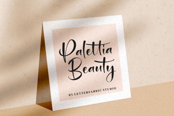 Palettia Beauty Font Poster 5