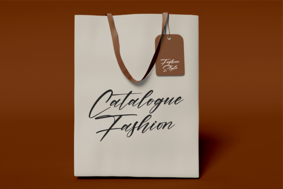 Pattricia Font Poster 7