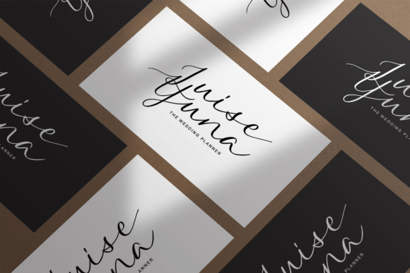 Qarllottey Font Poster 9