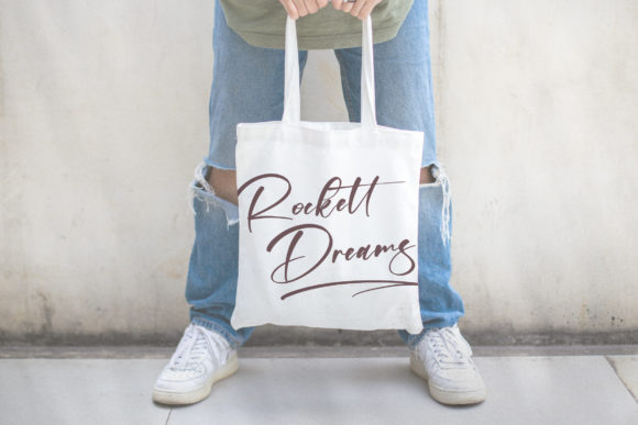 Rockett Dreams Font Poster 8