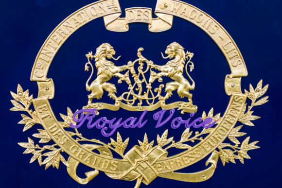 Royal Voice Font Poster 1