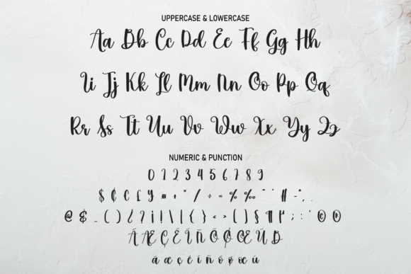 Saturnus Font Poster 7