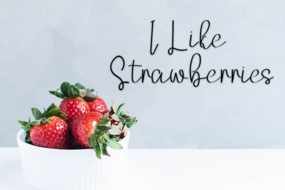 Smooth Berry Font Poster 2