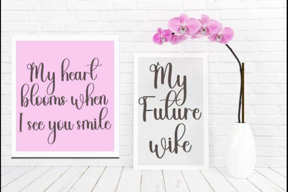 Snowhite Font Poster 6